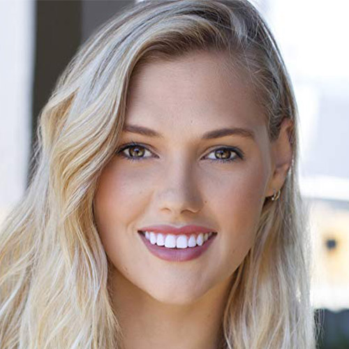 Karis Cameron Bio, Age, Height, Boyfriend, Net Worth