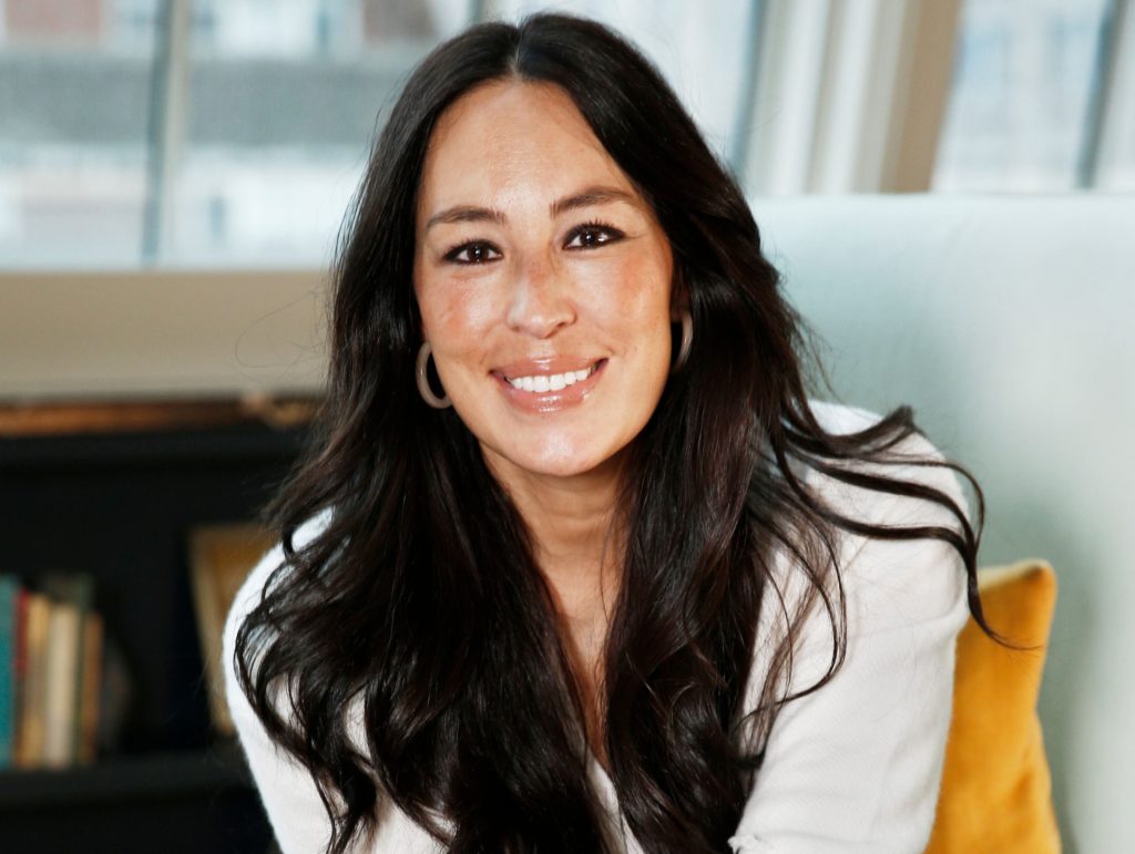 Joanna Gaines Childhood, Career, Networth, Relationship