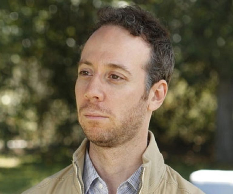 Kevin Sussman Childhood, Career, Networth, Relationship