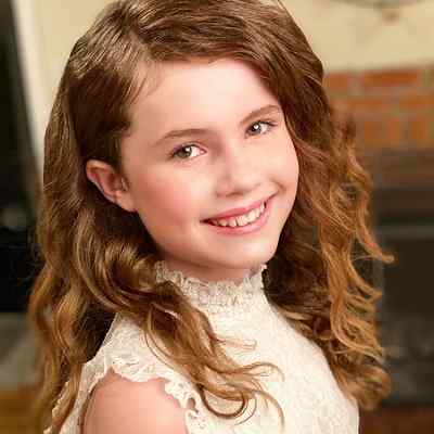 Darby Camp Bio, Early Life, Career, Relationship, Net Worth, Body