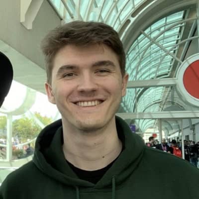 Jschlatt Bio, Early Life, Career, Relationship, Net Worth, Body