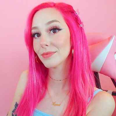 MeganPlays -【Biography】Age, Net Worth, Married, Nationality