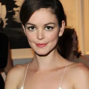 Nora Zehetner