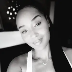 Azja Pryor
