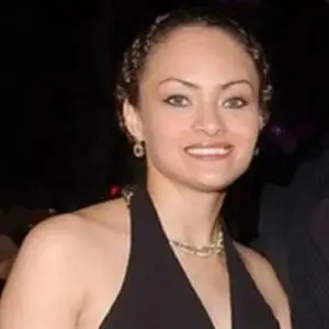 Candi Calvana Smith