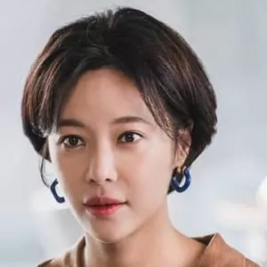 Hwang Jung Eum