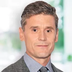 Simon Halls