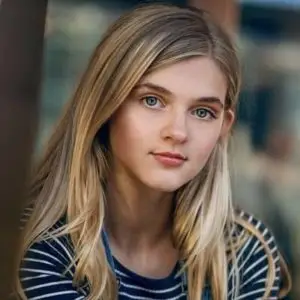 Skylar Dunn